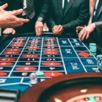 7 Ways to Earn Money from Gambling (Risk Guide)